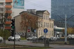 245 tys. zł za projekt przemiany "Domu szpiega" w biurowiec