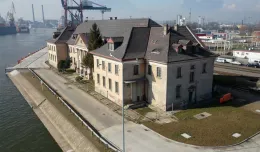 Przygotowania do remontu gmachu Poczty Morskiej w Gdańsku