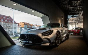 Mercedes za ponad 1,8 mln zł w gdańskim salonie