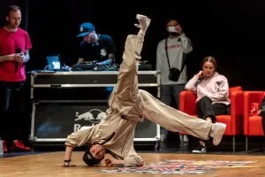 Walka o tytuł najlepszego breakdancera - zawody taneczne w Miniaturze