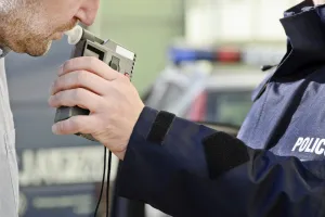 Wciąż trudno zbadać się alkomatem w Trójmieście