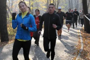 Aktywny weekend: bieganie, marsz i zajęcia na sali