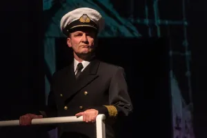 Podróż sentymentalna. O "Znaczy kapitan" Teatru Miejskiego
