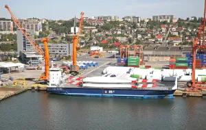 Port Gdynia  wciąż szuka miejsca na port instalacyjny, a konkurencja nie śpi