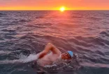 Piotr Biankowski przepłynął wpław kanał La Manche. 60 km w 15 godzin