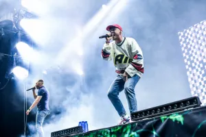 Deszczowy koncert Pezeta na Open'er Parku