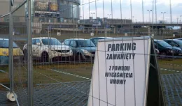 Spór o parking przy Ergo Arenie. Ochrona nie wpuszcza na plac samochodów