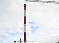 80-metrowy komin w gdańskiej rafinerii