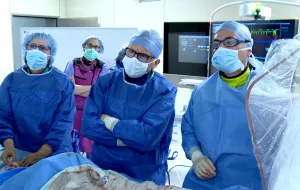Pionierska operacja gdańskich lekarzy. Wprowadzili do serca nową zastawkę bez otwierania klatki