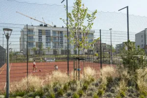 Boiska na nowych osiedlach coraz częściej ogólnodostępne