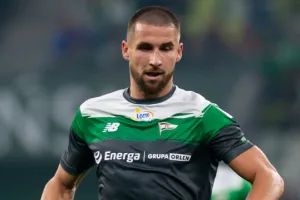 Łukasz Zwoliński wrócił do treningów. Lechia Gdańsk dementuje plotki