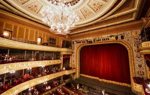 Opera w 10 krokach na Światowy Dzień Opery