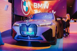 Kolejna motoryzacyjna premiera. Tym razem elektrycznego BMW iX