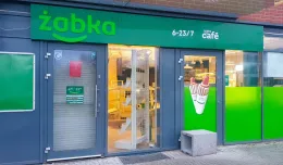 Kto niszczy sklepy Żabki w Gdańsku?