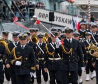 Marynarska niedziela w Gdyni. Zwiedzanie okrętów i defilada