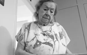 Nie żyje "Babcia Stenia" - sopocianka, która dziergała skarpety dla potrzebujących