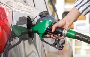 Niższy VAT na paliwa. Obniżki już od lutego