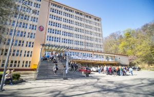 GUMed najbardziej wyszczepioną uczelnią w Polsce