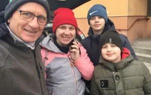 Ojciec z synem przejechali 3,5 tys. km, by pomóc Ukraińcom spod granicy