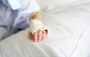 Mali pacjenci z Ukrainy przewożeni na onkologię do Gdańska