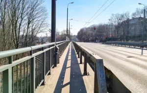 Sopot: zniknie wąskie gardło dla pieszych oraz rowerzystów. Nowa kładka nad torami