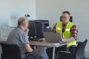 Zatrzymano czterech pijaków "za kółkiem"