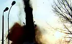 Saperzy wyburzyli drugi komin dawnej parowozowni