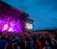 Czy bilety na koncerty i festiwale są za drogie? Porównanie z cenami w Europie