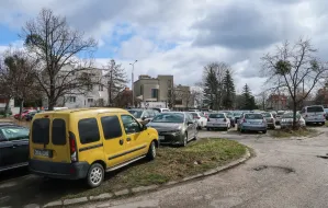 Miasto sprzedało swoją część parkingu deweloperowi