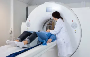 Ile czeka się na tomografię i rezonans w szpitalach?