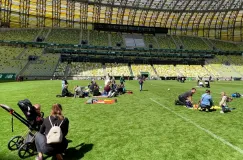Wszyscy razem na murawę: pograj w piłkę i zrób piknik