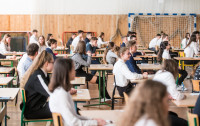 Ruszają egzaminy ósmoklasisty 2022. Na początek język polski