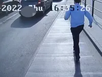 Moment zatrzymania pijanego strażnika przez kierowcę autobusu