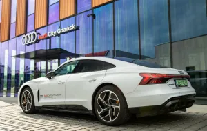 Przetestuj elektryczne modele Audi, w tym e-trona GT