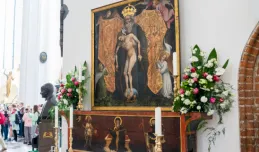 Zaginiony ołtarz wrócił do Bazyliki Mariackiej