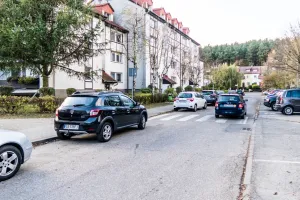 Dom szeregowy w Gdyni-Dąbrowie. Komfort mieszkania na obrzeżach