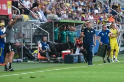 Arka Gdynia nie bawi się w partyzantkę. Wybiera pewny punkt niż nadmierne ryzyko