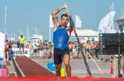 Tyczka na molo nie dla Polaków. Wygrali: Tray Oates i Ella Buchner