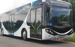 Uśmiechnięty autobus na testach w Gdańsku