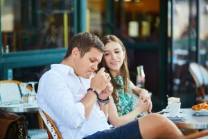 Marne szanse na zakaz palenia w ogródkach restauracyjnych
