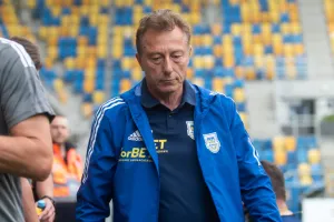 Arka Gdynia - Odra Opole. Przyjemny ból głowy trenera czy... problem?