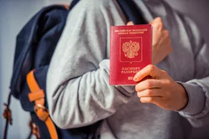 Rosjanie bez zgód na pracę i pobyt skarżą się Rzecznikowi Praw Obywatelskich