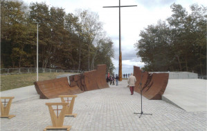 Nowy plac i 21-metrowy krzyż. Ostatni etap budowy Kwatery Pamięci w Gdyni