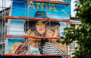 Nowe murale w Trójmieście - promocja filmu i reprodukcja obrazu