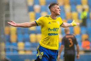 Arka Gdynia - Chrobry Głogów 3:4. Rezerwowi zablokowali fotel lidera 1. Ligi