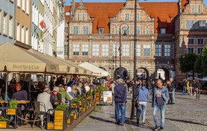 Więcej mieszkańców i mieszkań. Gdańsk błyszczy na tle Polski