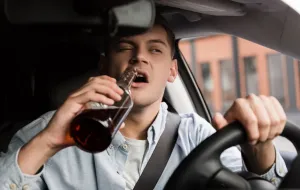 Czytelnik: wjechał we mnie pijany kierowca i teraz to ja mam problem