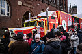 Świąteczna ciężarówka Coca-Coli w Gdańsku. Akcja, choć bez polotu - przyciągnęła tłumy