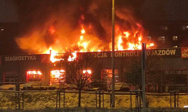 Po pożarze warsztatu na Chełmie firma działa dalej w innej lokalizacji