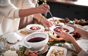 Cateringi na święta: tradycyjny, wege, deluxe i słodkości